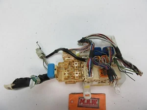 MAIN DASH FUSE BOX PANEL BCM WIRE PLUG CONNECTOR HARNESS END CLIP CAR 5SFE - Picture 1 of 8