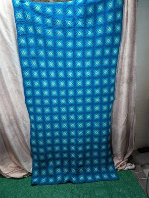Manta afgana cuadrada abuela ganchillo a mano vintage azul verdoso blanco 37x72" casa de campo Foto 1 de 4