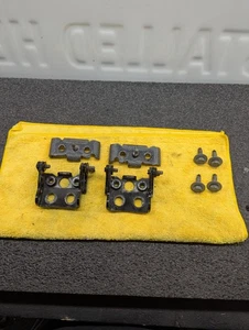 01-06 Liftgate Hatch Hinge Tahoe Yukon Suburban Escalade 15134524 8555 Black  - Picture 1 of 11