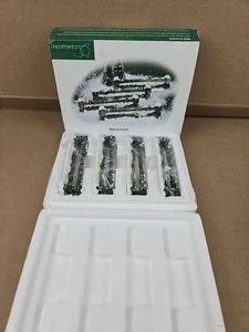 De colección 1998 Departamento Valla de riel dividido Holly 56 4 piezas Accesorio Village - Imagen 1 de 2