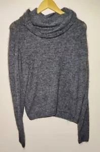 H&M WOMENS SZ S GRAY MOHAIR WOOL BLEND FUZZY COZY KNIT PULLOVER SWEATER TOP - Picture 1 of 4