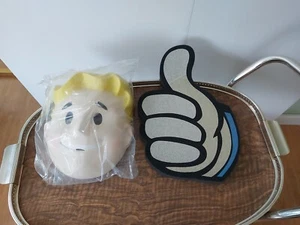 Fallout 76 Foam Hand Thumbs Up And Mask  Official Bethesda RARE Promotional Item - Picture 1 of 5
