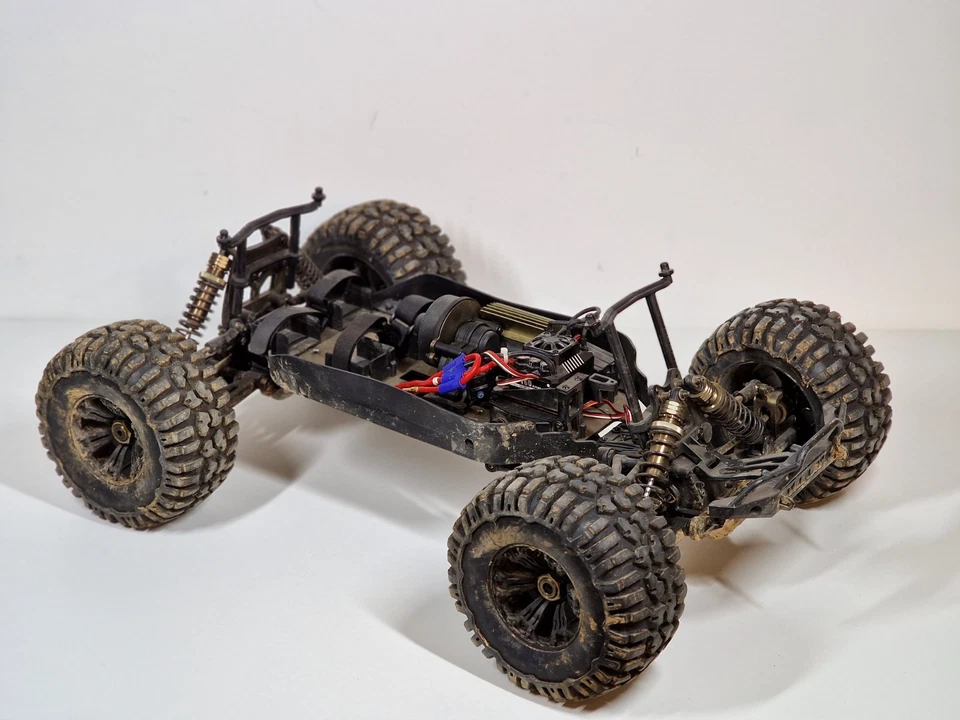 Amewi / HSP Rc Monstertruck 1:5 / 1:6 Brushless 4WD XXL Monstertruck Chassis - Bild 1 von 4