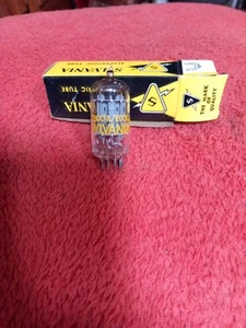 12AX7A SYLVANIA NOS VALVE TUBE USA NEW Old Stock Cheapest On Ebay By Far - Afbeelding 1 van 5