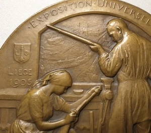 MEDALLA EXPOSICIÓN UNIVERSAL BELGIUM 1905 Lieja 65 mm por Devreese Rifles - Imagen 1 de 3