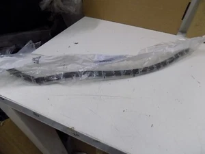 Genuine Peugeot 2008 Front Door Lower Seal 9673169480 - Picture 1 of 1