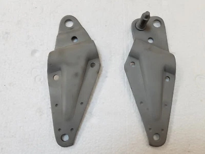 1972 Honda CL350 Scrambler CL CB 350 - REAR FOOT PEG BRACKETS - BEAD BLASTED - Изображение 1 из 4
