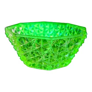 Yellow Green Glowy Glass Octagon Shape Bowl Diamond Cut Vibrant UV 4" Berry Dish - Picture 1 of 9