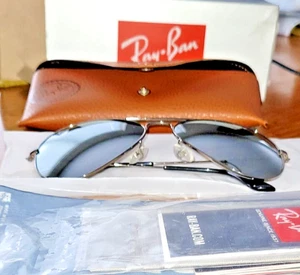 OCCHIALI DA SOLE RAY BAN AVIATOR GRIGIO SPECCHIATO MONTATURA CANNA DI FUCILE 58mm RB3025 ITALIA 04/40 - Foto 1 di 11