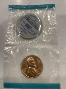 1963 Lincoln Memorial Cent BU Penny Still In Mint Cellophane - Picture 1 of 3