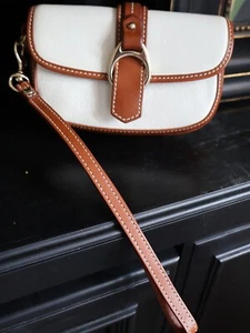 Weiß & hellbraun genarbtes Leder Dooney & Bourke kleine Handgelenktasche 6" x 4" - Bild 1 von 5