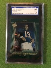 DEZ WHITE ROOKIE REFRACTOR BEARS RC* SGC 96 Mint 9 NFL Football Prizm Holo Prism