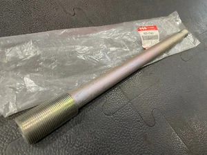 Suzuki SV650 BRANDNEU O.E. Schwenkarm Drehstift SV 650 S Gabelbolzen 61211-17G00 - Bild 1 von 3