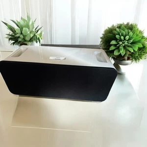 Apple iPod Hi-Fi Modell A1121 Stereo-Lautsprechersystem mit iPod-Dock - Bild 1 von 4