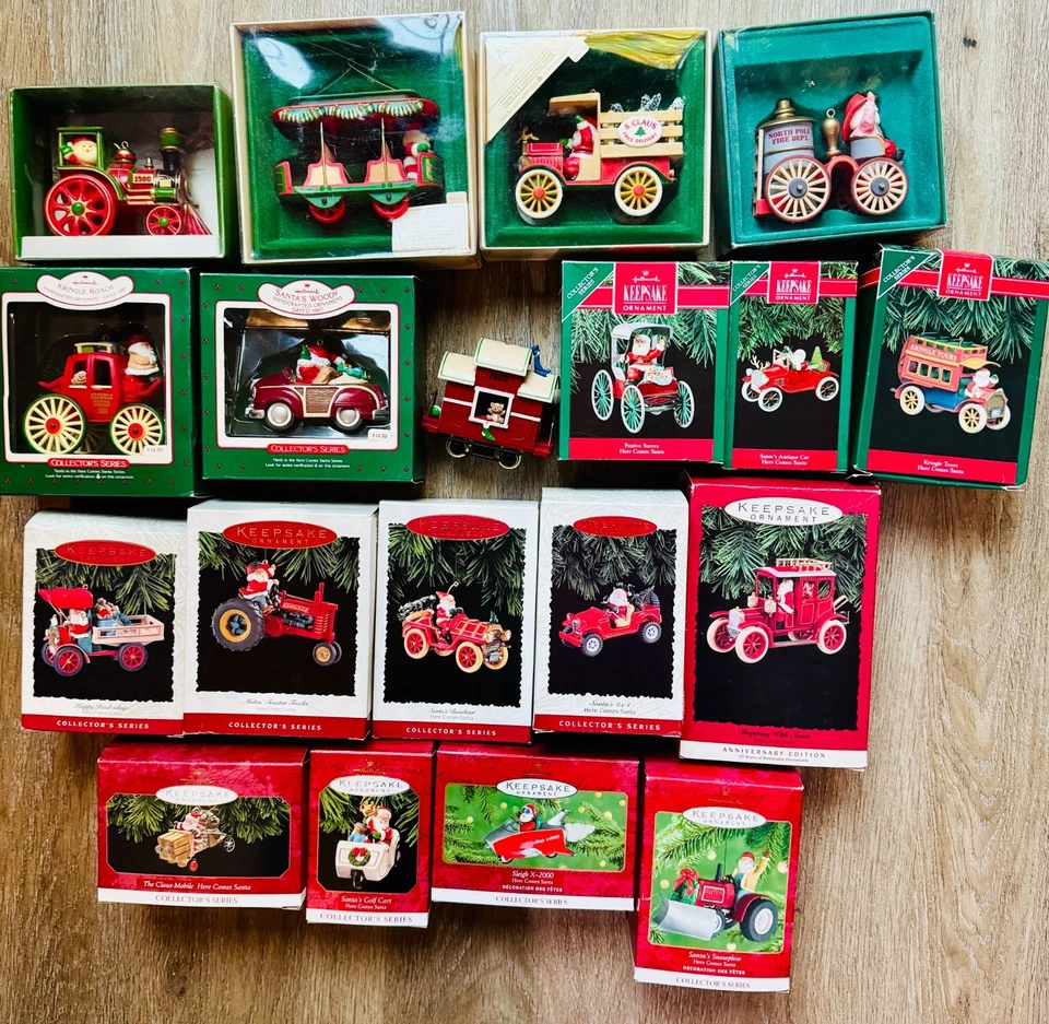 Hallmark "Here Comes Santa" Lote de 19 - 1980 - 2001, descuento por volumen Foto 1 de 1