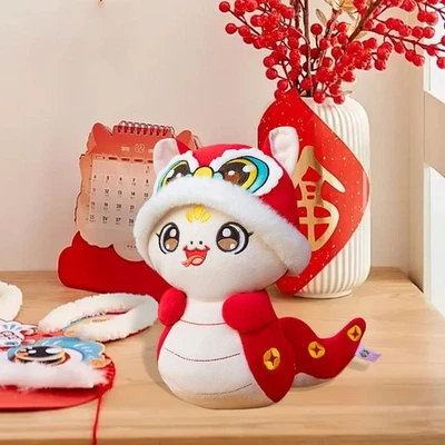 Juguete de peluche de serpiente de año nuevo chino adorno de serpiente suministros de fiesta utilería suave para fotos Foto 1 de 4