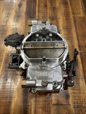 Carburador Holley R84014 650 CFM 4 barriles código de fecha #0049 Foto 1 de 4