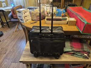 Vintage CompuCase Style #1633585 Wheeled Portfolio/Computer Case Vinyl Black  - Picture 1 of 2