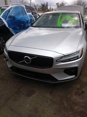 Used Engine Complete Assembly fits: 2022 Volvo S60 2.0L VIN L1 4th and 5th digit - Image 1 of 4