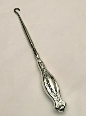 Bonito gancho de botón vintage de plata de ley 6 7/8" Foto 1 de 4
