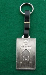 Vintage Olomouc Orloj Ancient Clock Czechoslovakia Souvenier Key Chain Keyring - Picture 1 of 2