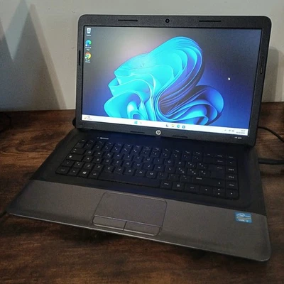 Laptop HP 650 RAM 8GB HDD 1TB + SSD 120GB Notebook Intel Ripristinato Win11 Pro - Immagine 1 di 4