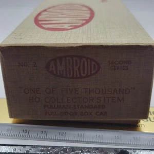 AMBROID #2 HO-Scale PULLMAN-STANDARD FULL-DOOR Box Car Kit - - Picture 1 of 6