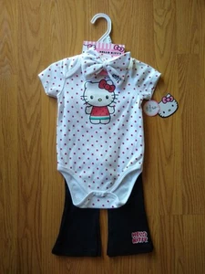 Hello Kitty Niñas Conjunto de 3 Piezas 18 Meses Body Pantalones Diadema Sanrio NUEVO NUEVO CON ETIQUETAS - Imagen 1 de 6