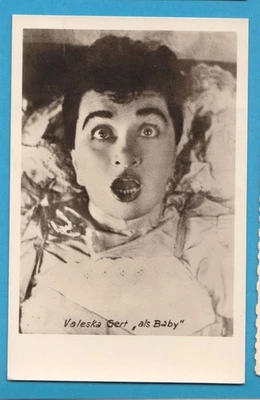 Tanz/Film:  VALESKA GERT  original alte signierte Foto-Postkarte - Bild 1 von 2