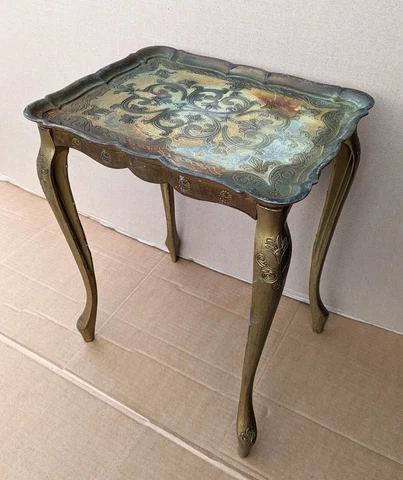 Vintage Antique Old Florentine Gold Painted Gilted End Accent Side Lamp Table Cover