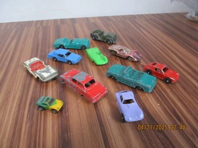 11 VINTAGE 1:64 SCALE CARS INCLUDES 1 MICRO MACHINE - Image 1 of 4