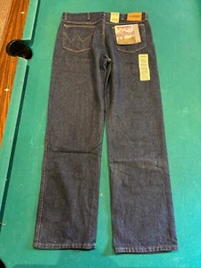 Nuevos con etiquetas Pantalones de mezclilla azules Wrangler Resistente Calce Clásico Para Hombre Talla 36x32 - Imagen 1 de 7