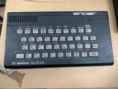 Soviet computer  - (soviet clon zx spectrum -  leningrad 3 ) - Image 1 of 4