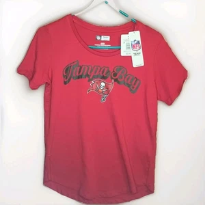 NFL Tampa Bay Buccaneers Womens T-Shirt Size Medium RED - NEW With Tags - Picture 1 of 9