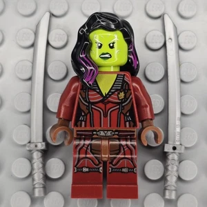 Lego Marvel Super Heroes Minifigure SH0124 Gamora Dark Red Suit - Picture 1 of 5