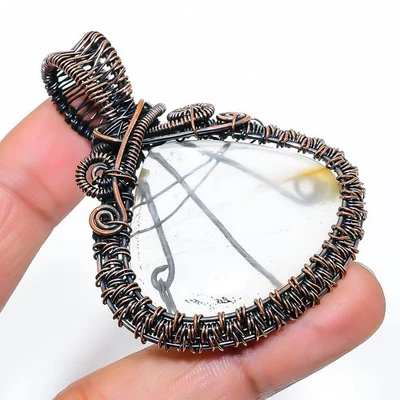 Ciondolo gioiello in filo di rame fatto a mano con pietra preziosa al quarzo ... - Immagine 1 di 4