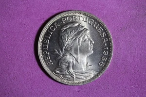 1958 Portugal 50 Centavos Nickel Brass Coin #M23260 - Picture 1 of 2
