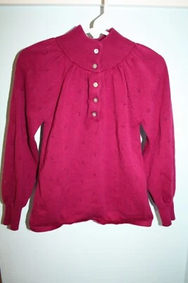 Suéter Tejido Pointelle Magenta Manga Larga Talla S (4-5) Usado en Excelente Condición Foto 1 de 2