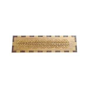 Vault dadi celtici, scatola dadi noce, confezione regalo dadi D&D, scatola legno incisa - Foto 1 di 2