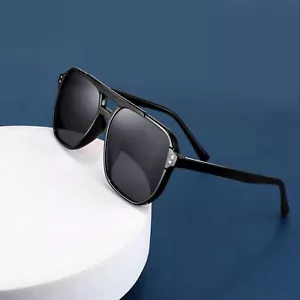 Occhiali da sole quadrati retrò donna uomo vintage alla moda montatura in plastica occhiali da sole - Foto 1 di 47
