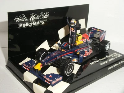 1/43 Minichamps 400 090115 - 2009 Red Bull Racing Renault RB5 Vettel Chinese GP - Image 1 of 4