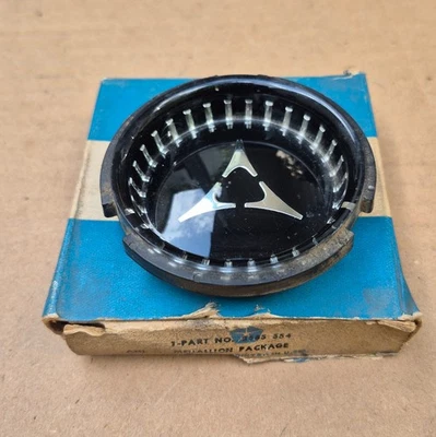 Dodge Dart Coronet 1966 nuevo MoPar cubierta de rueda tapa central medallón Fratzog Foto 1 de 3