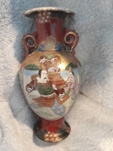 Antique Japanese Pottery Vase Urn Handpainted - Picture 1 of 9