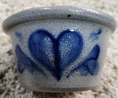 Rowe Pottery Works Bowl Crock Heart Design 1993 - Image 1 of 4