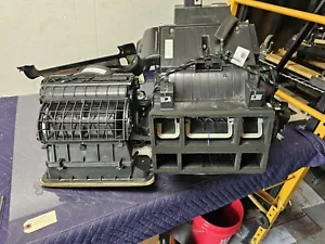 2020 BUICK ENCORE DASH HVAC AC HEATER TEMPERATURE CONTROL MODULE UNIT OEM* - Picture 1 of 5