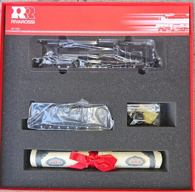 Rivarossi 4-8-4 FEF Union Pacific UP 844 - Image 1 of 3