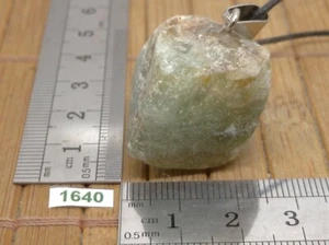 Pendentif PREHNITE brute + cordon reglable - reiki collier pierre brut mineraux - Picture 1 of 6