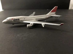 RealToy NWA aereo pressofuso 6" aereo da collezione - Foto 1 di 11