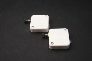 2 Stück Burgess DS3 Covered Style Momentschalter, 10 A 250 VAC, 1/3 PS 125 VAC - Bild 1 von 4