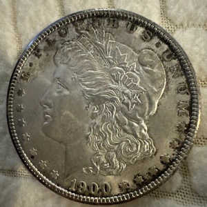 1900 Morgan Silver Dollar.  FREE SHIPPING - Picture 1 of 2
